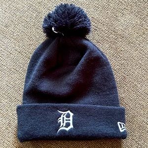 NWT Detroit Tigers Black Winter/Ski Hat